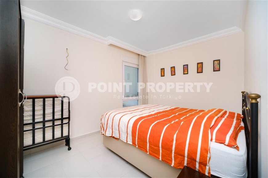 Светлые благоустроенные апартаменты, общей площадью 60 м2, на 1-м этаже с выходом на зеленую лужайку в саду-id-5172-фото-7