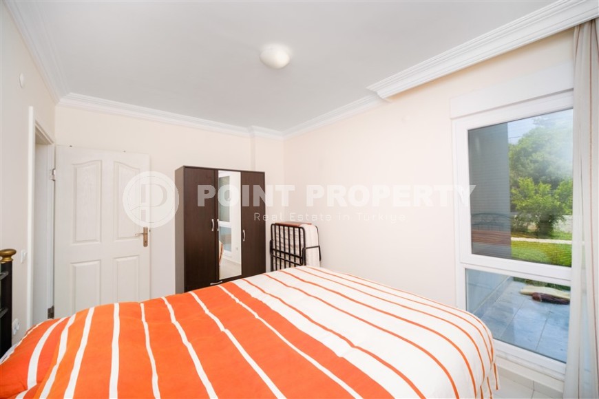 Светлые благоустроенные апартаменты, общей площадью 60 м2, на 1-м этаже с выходом на зеленую лужайку в саду-id-5172-фото-8