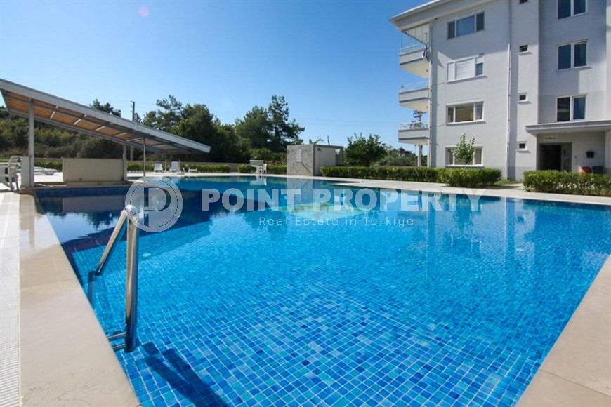 Светлые благоустроенные апартаменты, общей площадью 60 м2, на 1-м этаже с выходом на зеленую лужайку в саду-id-5172-фото-14