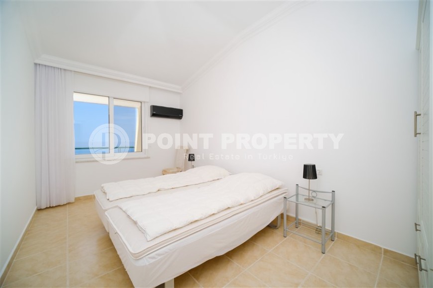 Меблированные двухуровневые апартаменты с тремя спальными комнатами в экологически чистом районе Аланьи - Бекташ-id-5178-фото-12