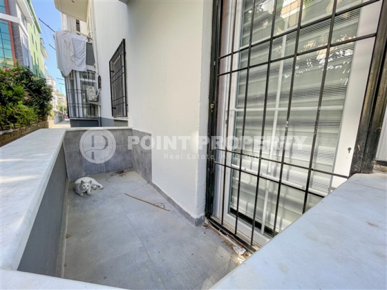 Spacious three-room apartment, 120m² with access to the garden in the center of Alanya, 400m from Cleopatra Beach, Alanya-id-1414-photo-23