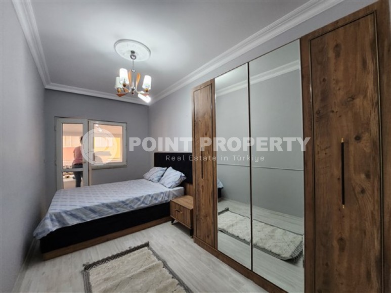 Apartment with new renovation, furniture and household appliances 650 meters from the sea-id-5181-photo-5