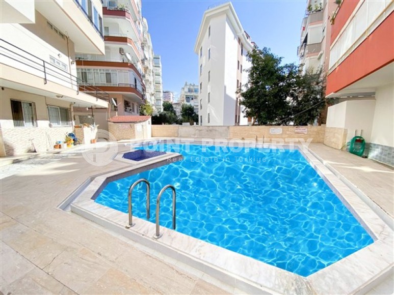 Apartment with new renovation, furniture and household appliances 650 meters from the sea-id-5181-photo-9