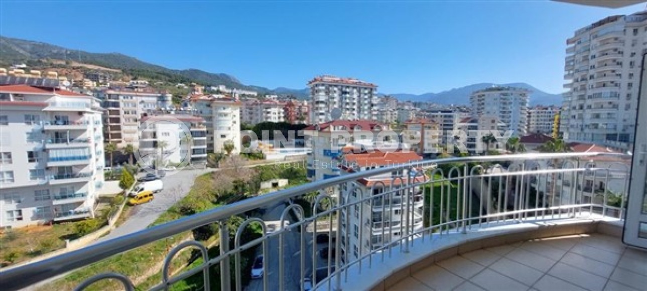 Апартаменты с панорамным видом на город и горы в центре спокойного уютного района Аланьи - Джикджилли-id-5182-фото-9