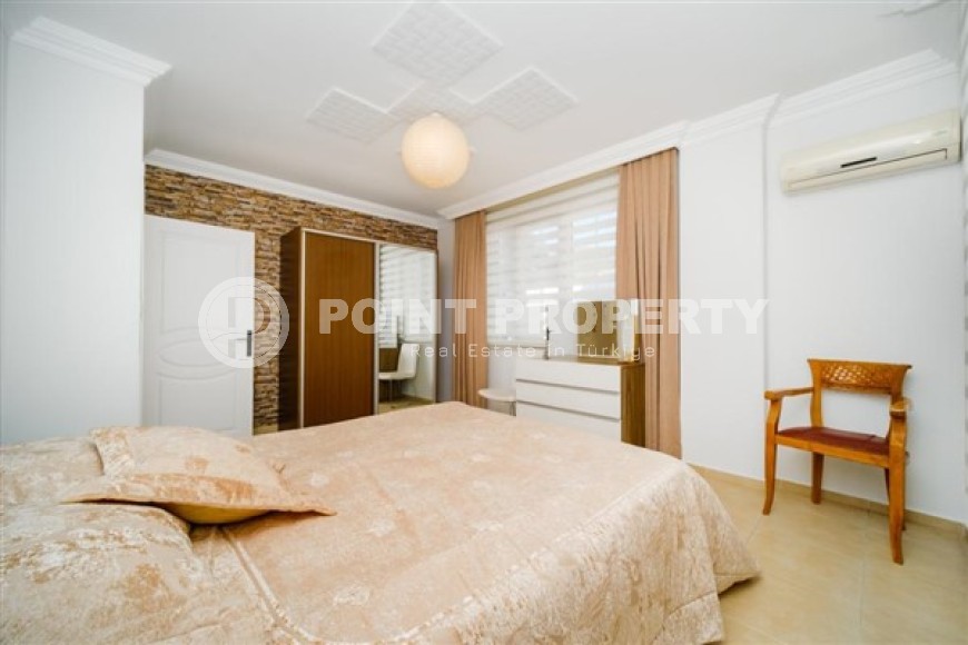 Прекрасная светлая двухуровневая квартира 3+1, общей площадью 140 м2, в самом центре Аланьи-id-5183-фото-7