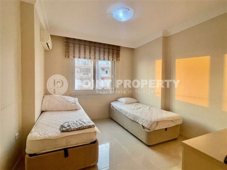 Apartment with a large terrace and incredible sea views. 125 sq.m.-id-1415-photo-7