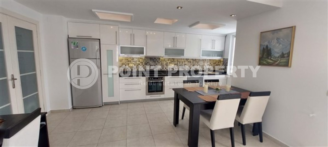 Светлые просторные апартаменты 2+1, общей площадью 125 м2, в 200 метрах от пляжа в районе Тосмур-id-5192-фото-3