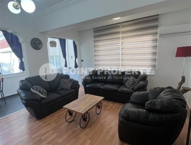 Furnished apartment with two bedrooms, in the center of Alanya, Saray area-id-5201-photo-1