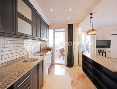 Furnished apartment with three bedrooms near the sea, in the Mahmutlar area-id-5203-photo-3