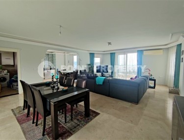 Большая двухуровневая квартира на 5-м этаже с мансардой в спокойном, уютном районе Аланьи - Демирташ-id-5206-фото-2