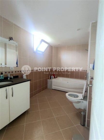 Большая двухуровневая квартира на 5-м этаже с мансардой в спокойном, уютном районе Аланьи - Демирташ-id-5206-фото-13