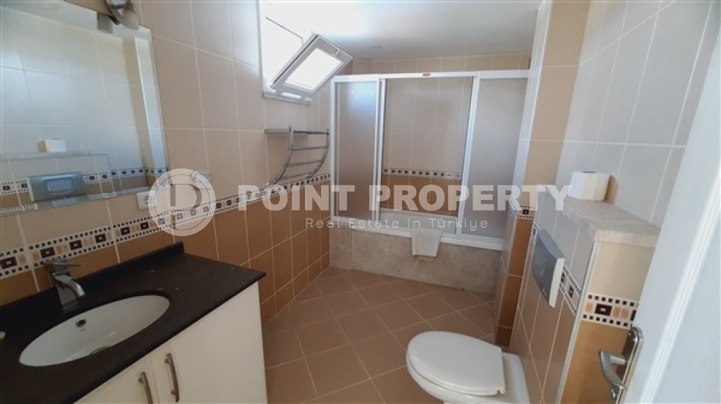 Просторный дуплекс с большой открытой террасой в спокойном районе Аланьи - Демирташ-id-5209-фото-10