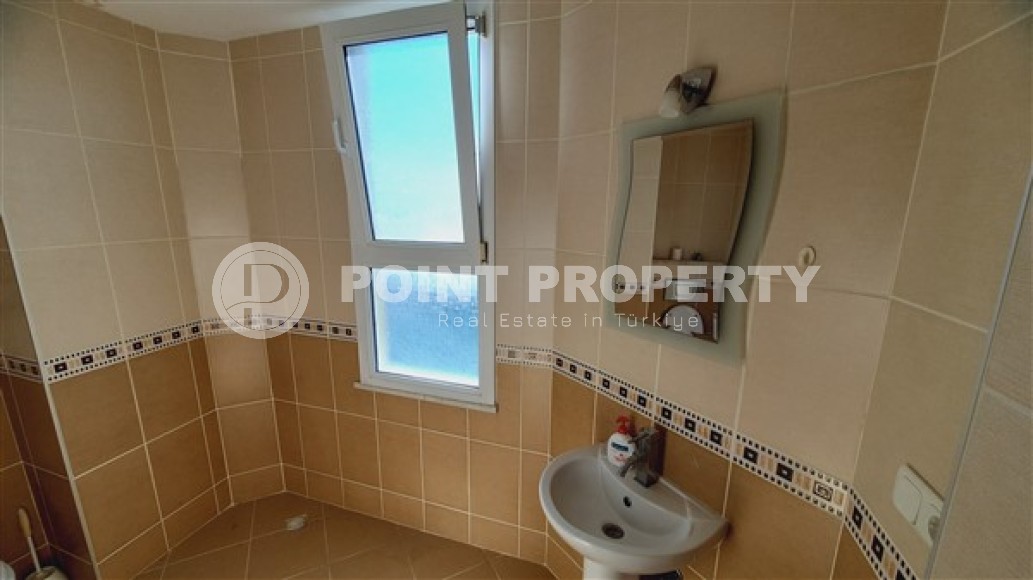 Просторный дуплекс с большой открытой террасой в спокойном районе Аланьи - Демирташ-id-5209-фото-11