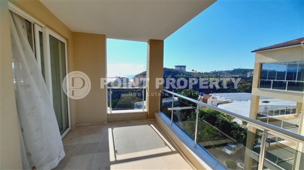 Просторный дуплекс с большой открытой террасой в спокойном районе Аланьи - Демирташ-id-5209-фото-12