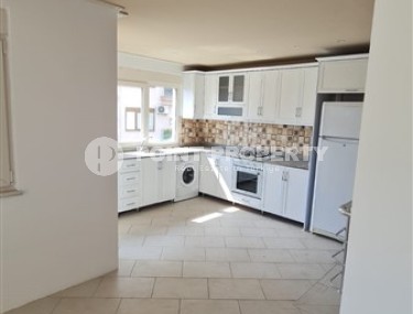 Двухуровневые апартаменты, общей площадью 125 м2, в километре от моря-id-5213-фото-4