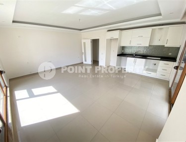 Апартаменты с двумя спальными комнатами, без мебели, возле Средиземного моря, в элитном районе города Аланья - Кестель-id-5216-фото-2