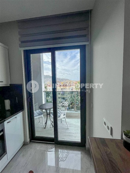 New furnished three-room apartment with mountain views in the center of Alanya, near Keykubat beach-id-1417-photo-9