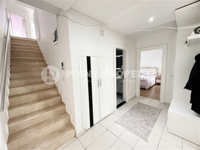 Современная комфортабельная квартира на 5-м этаже с мансардой в центре живописного района Аланьи - Кестель-id-5217-фото-7