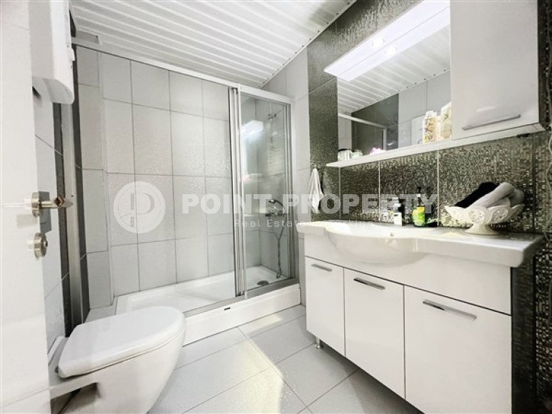 Современная комфортабельная квартира на 5-м этаже с мансардой в центре живописного района Аланьи - Кестель-id-5217-фото-10