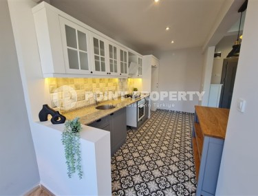 Стильные, светлые апартаменты с двумя спальными комнатами и новым ремонтом, в центре города Аланья-id-5221-фото-3