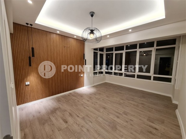 Stylish, bright apartment with two bedrooms and newly renovated, in the center of Alanya-id-5221-photo-7