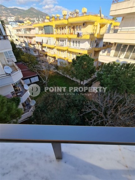 Stylish, bright apartment with two bedrooms and newly renovated, in the center of Alanya-id-5221-photo-13