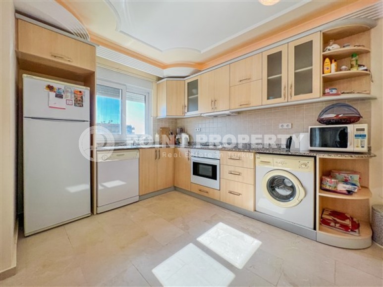 Panoramic apartment with sea views on the 8th floor in the center of Mahmutlar-id-5231-photo-3