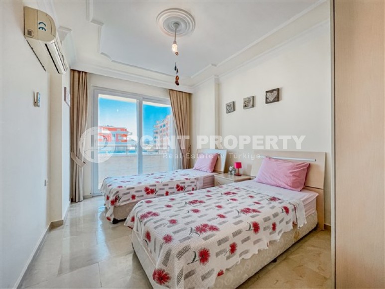 Panoramic apartment with sea views on the 8th floor in the center of Mahmutlar-id-5231-photo-4