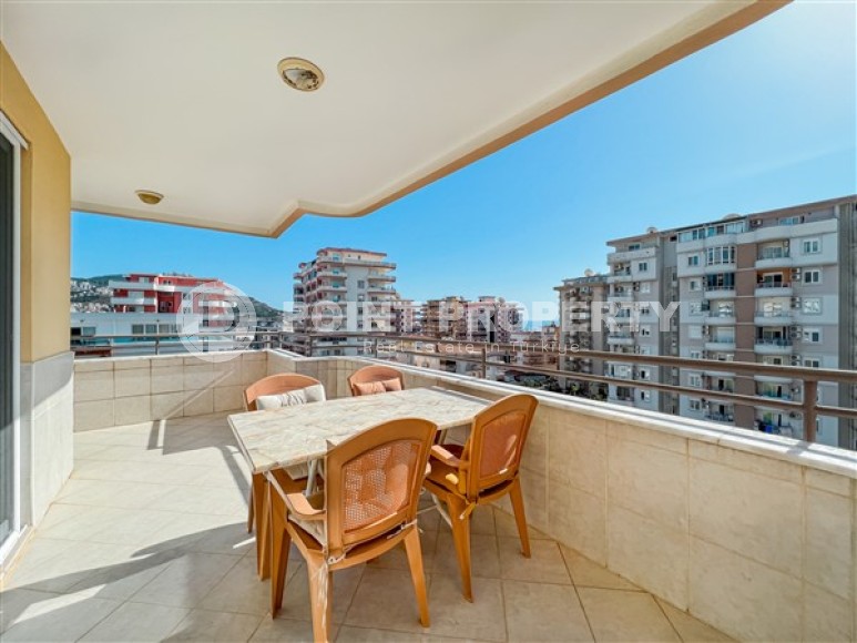 Panoramic apartment with sea views on the 8th floor in the center of Mahmutlar-id-5231-photo-8