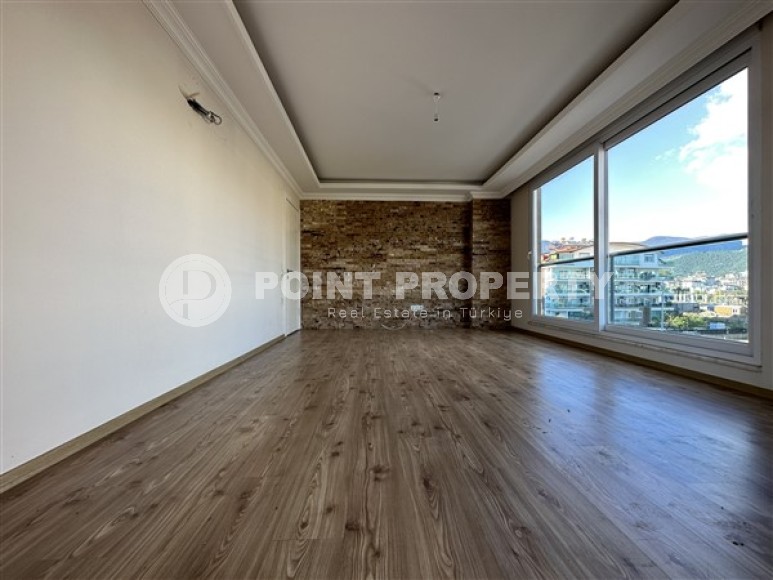 Bright, unfurnished apartment with two bedrooms and a separate kitchen, with the possibility of obtaining citizenship, in the upper Oba area-id-5245-photo-6