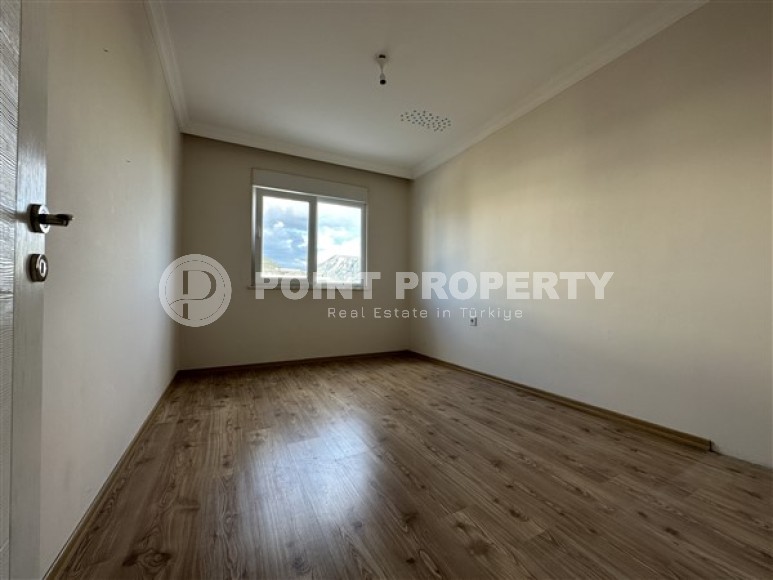 Bright, unfurnished apartment with two bedrooms and a separate kitchen, with the possibility of obtaining citizenship, in the upper Oba area-id-5245-photo-8