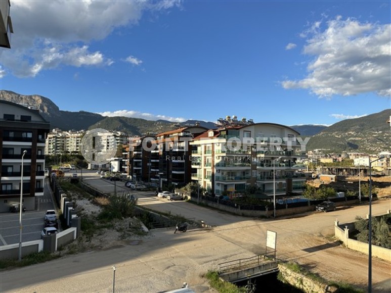 Bright, unfurnished apartment with two bedrooms and a separate kitchen, with the possibility of obtaining citizenship, in the upper Oba area-id-5245-photo-14