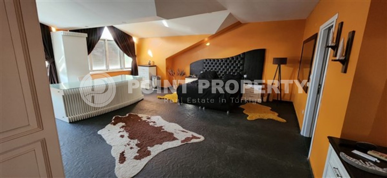 Двухуровневые апартаменты с четырьмя спальными комнатами и двумя видовыми террасами, в районе нижняя Оба-id-5252-фото-6