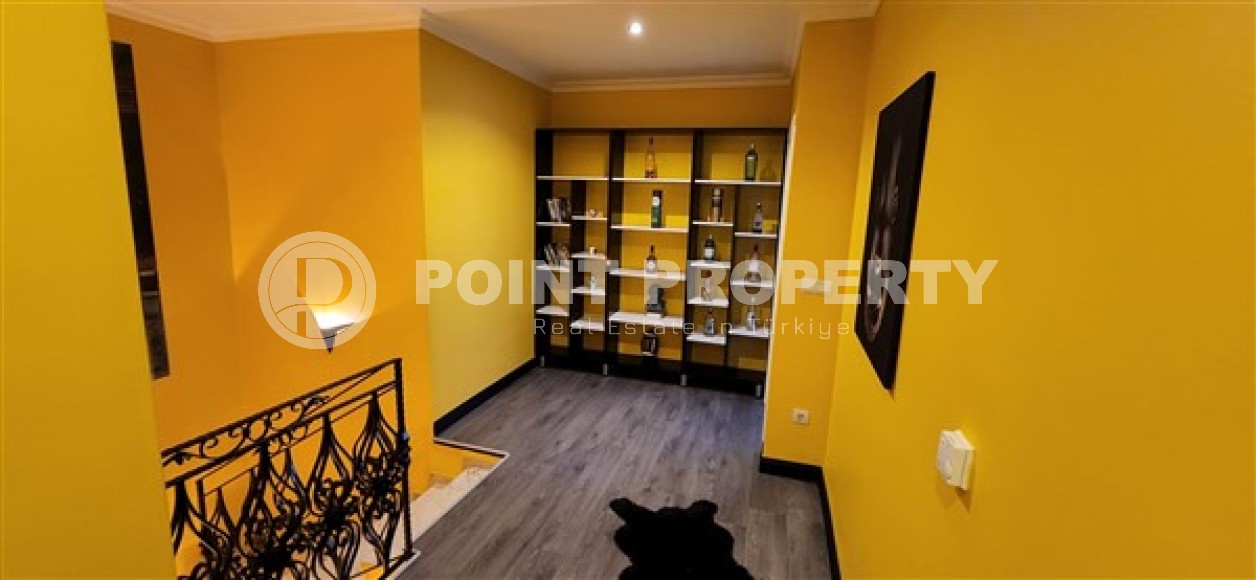 Двухуровневые апартаменты с четырьмя спальными комнатами и двумя видовыми террасами, в районе нижняя Оба-id-5252-фото-10