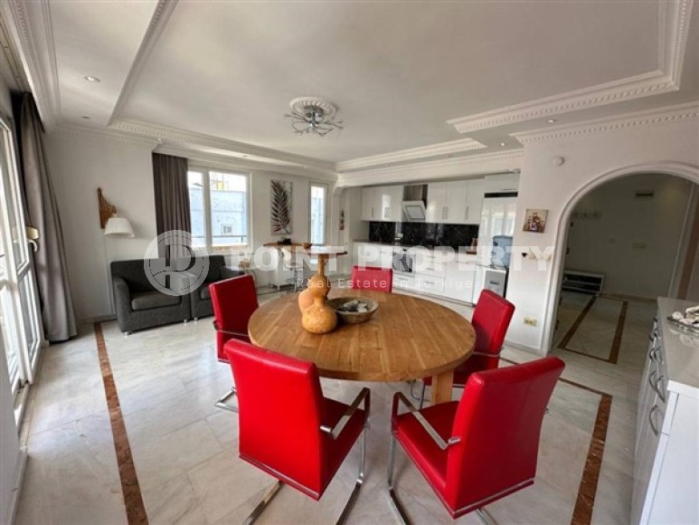 Comfortable two-level apartment on the 4th floor with an attic, with a cozy outdoor roof terrace-id-5254-photo-1
