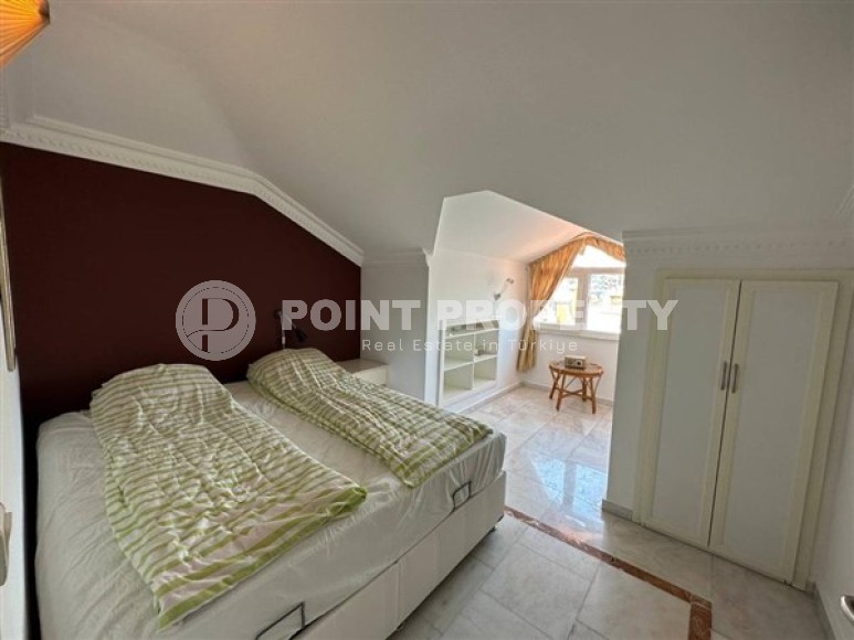 Comfortable two-level apartment on the 4th floor with an attic, with a cozy outdoor roof terrace-id-5254-photo-5