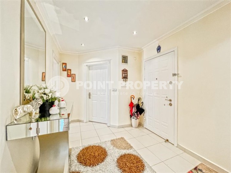 Furnished apartment 2+1, total area 110 m2, 300 meters from the beach and promenade-id-5260-photo-4