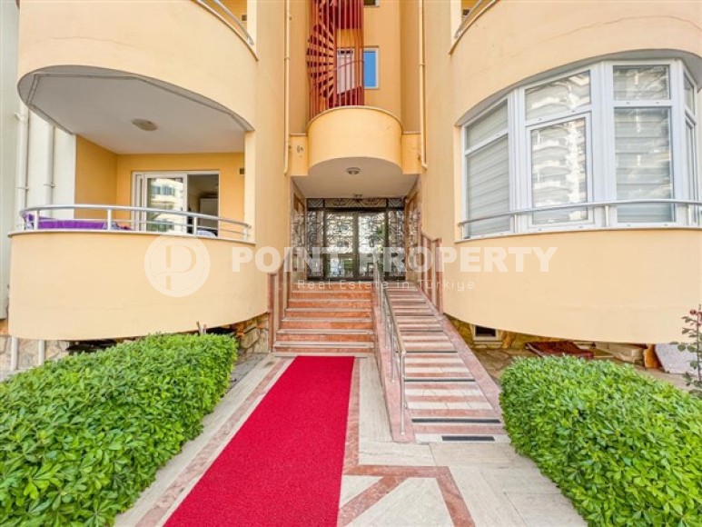 Furnished apartment 2+1, total area 110 m2, 300 meters from the beach and promenade-id-5260-photo-13