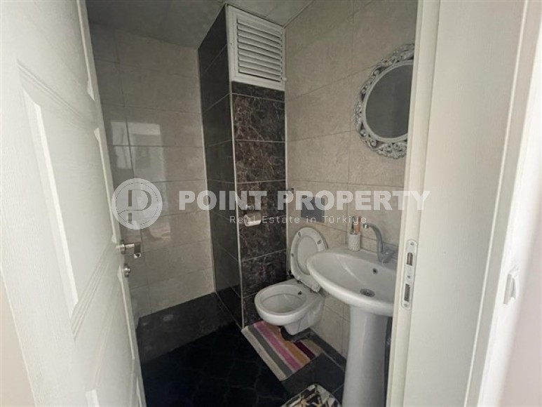 Двухуровневые апартаменты с четырьмя спальными комнатами, рядом с морем, в открытом районе для ВНЖ - Тосмур-id-5266-фото-12