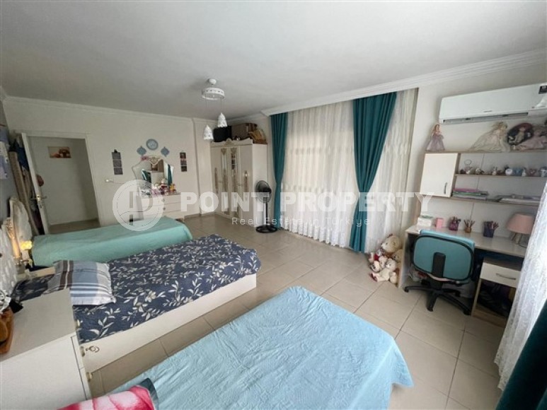 Comfortable furnished apartment 3+1, total area 180 m2, 400 meters from the sea-id-5276-photo-5
