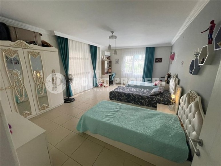 Comfortable furnished apartment 3+1, total area 180 m2, 400 meters from the sea-id-5276-photo-6