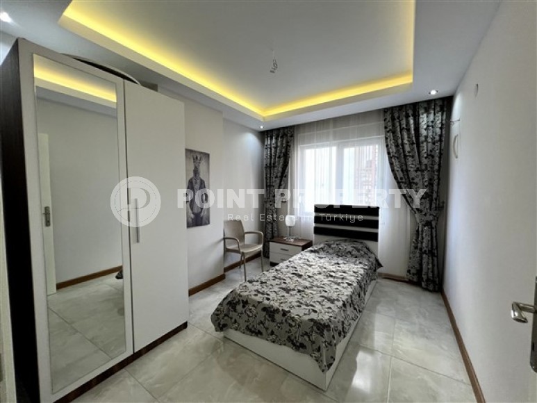 Apartment with modern design, furniture and household appliances 300 meters from the beach and promenade-id-5277-photo-4