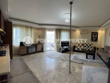 Panoramic apartment with city and mountain views a kilometer from the sea-id-5279-photo-1