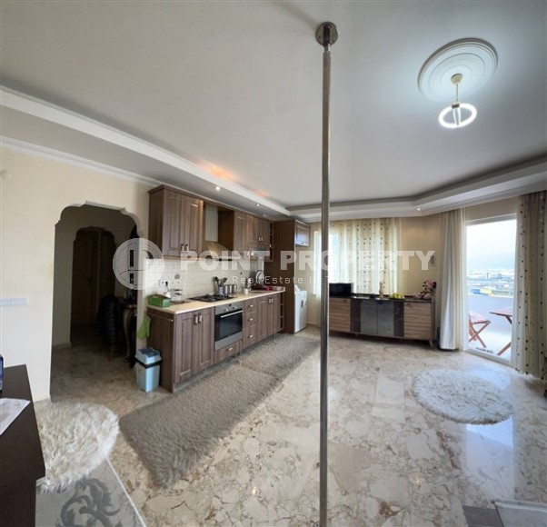 Panoramic apartment with city and mountain views a kilometer from the sea-id-5279-photo-3
