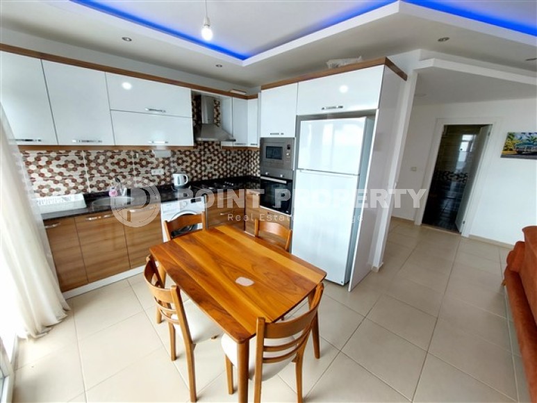 Duplex on the 12th floor with attic with luxurious panoramic sea views, Mahmutlar district-id-5280-photo-3