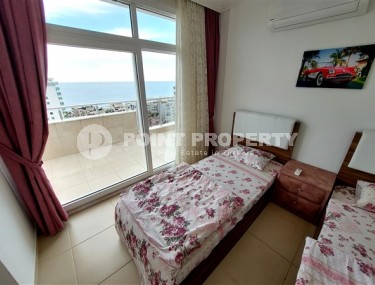 Duplex on the 12th floor with attic with luxurious panoramic sea views, Mahmutlar district-id-5280-photo-4