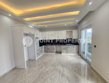 Panoramic duplex 4+1, with a total area of 300 m2, on the 9th floor with an attic in the Mahmutlar area-id-5282-photo-3