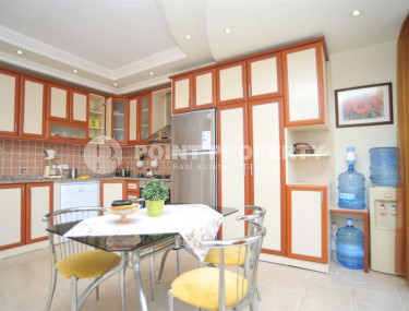 Apartment 2+1, 90m² with a package of furniture and appliances in the Alanya area - Oba, 250m from the sea-id-1420-photo-4