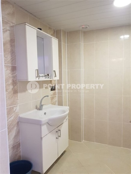 Апартаменты с собственным небольшим садом на 1-м этаже в доме 2003 года постройки-id-5283-фото-8