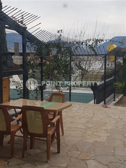 Апартаменты с собственным небольшим садом на 1-м этаже в доме 2003 года постройки-id-5283-фото-9